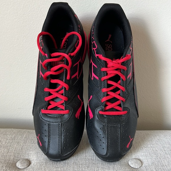 Puma athletic sneakers - Picture 2 of 7